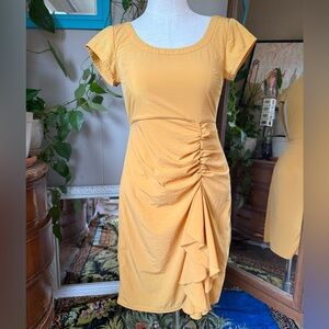eshakti Mustard Ruched Side Dress, size small